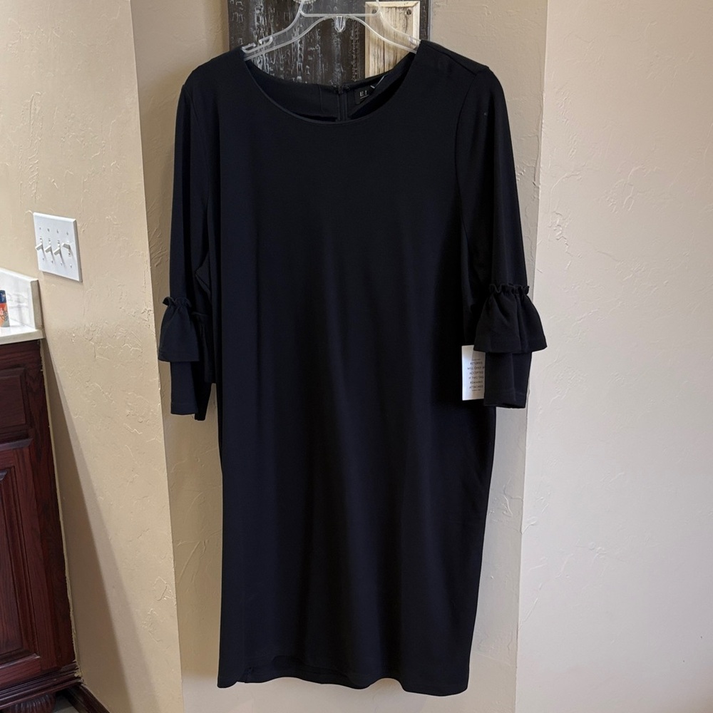 Eloquii black dress, sz 20, NWT